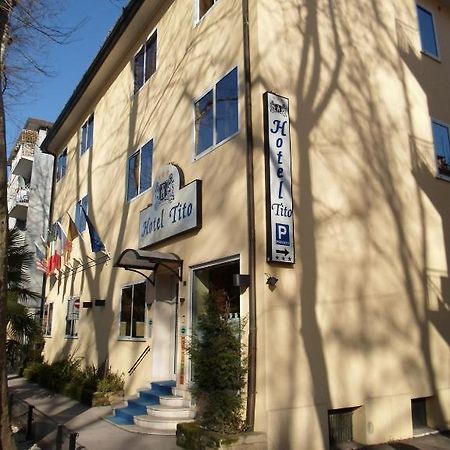 Hotel Tito メストレ エクステリア 写真